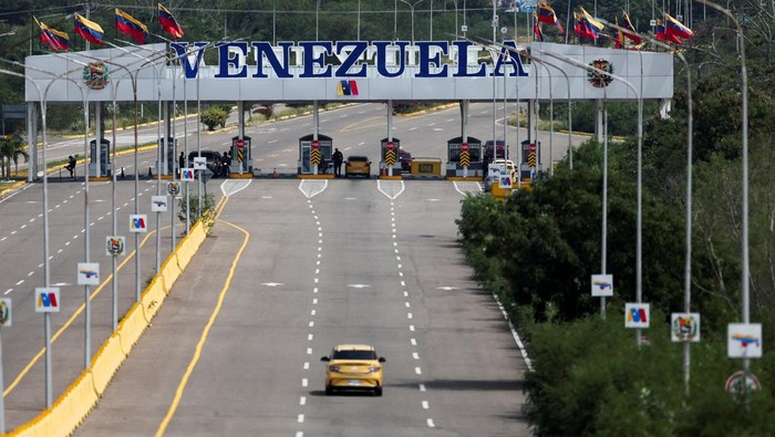 1767719166060-suasana-perbatasan-kolombiavenezuela-pascapenangkapan-maduro-1767679644093_169