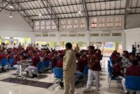 1768194402958-momen-prabowo-tinjau-kelas-hingga-ruang-makan-sekolah-rakyat-9-banjarbaru-1768192900642_169