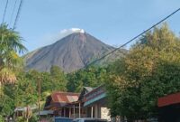 1769404004626-gunung-karangetang-di-pulau-siau-kabupaten-kepulauan-sitaro-sulut-antarakarel-a-polakitan-1746407944268_169