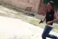 1769447230670-viral-pria-diduga-kades-di-paluta-todongkan-pistol-ke-warga-screenshot-video-viral-1769413143090_169