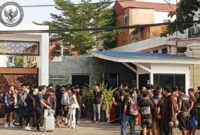 1769490404835-kbri-phnom-penh-menerima-kedatangan-1440-wni-yang-keluar-dari-sindikat-penipuan-online-di-kamboja-1768969086270_169